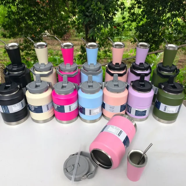 Portable Large Capacity 304 Stainless Steel Water Bottle Insulated Thermos for Outdoor Camping Heat And Cold Preservation
