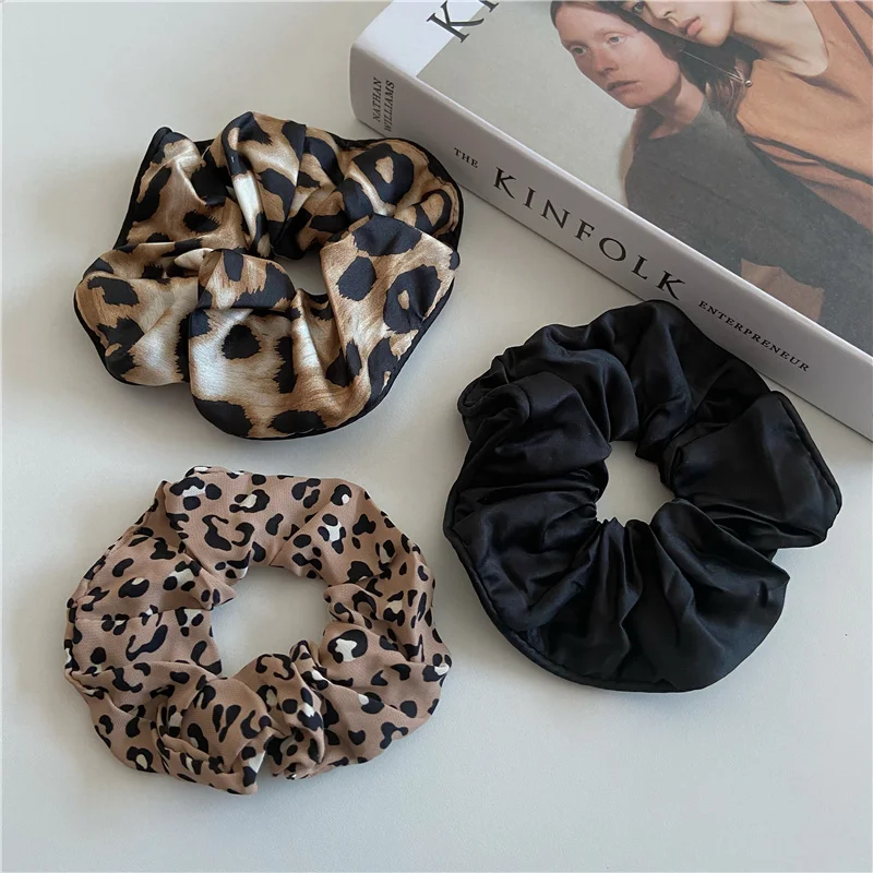 Trendy New Large Leopard Print Scrunchies Basic Satin Ponytail Holder Elastic Hair Bands Rubber Band Women Hair Accessories