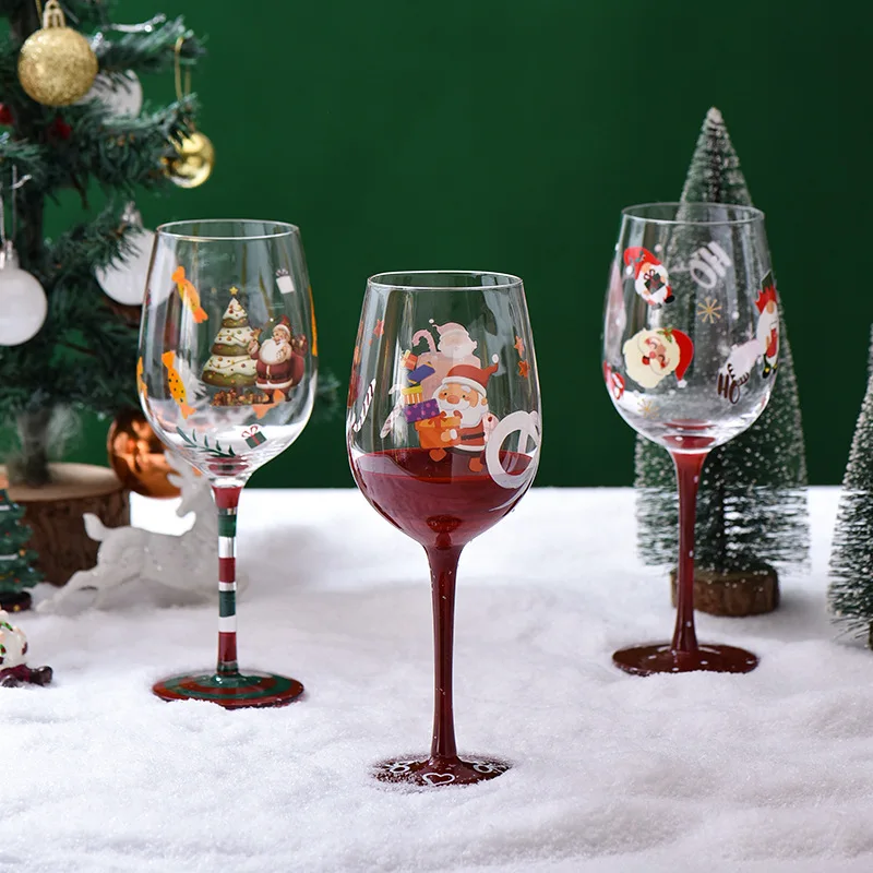 Christmas Red Wine Glasses 1