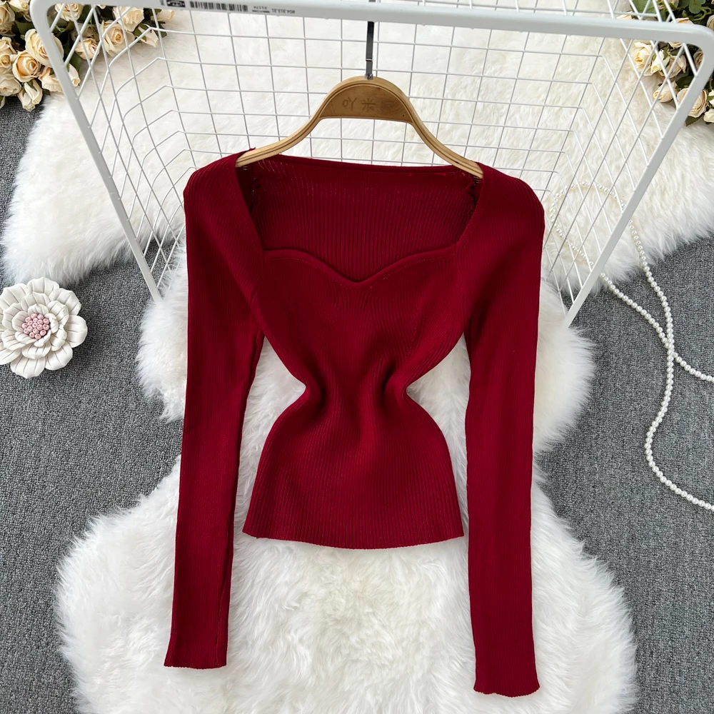 

Autumn and Winter Korean Version of Temperament Square Collar Leakage Clavicle Long Sleeve Knitted Shirt Leisure Western-style