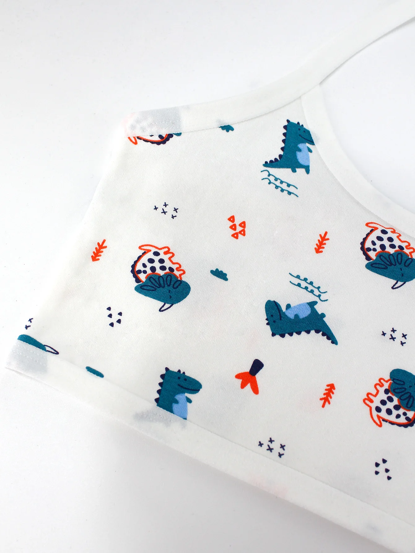 %E3%80%90Bestseller%20Alert%E3%80%91%205-Pack%20Cute%20Dinosaur%20Pattern%20Forest%20Theme%20Pure%20Cotton%20Half-Length%20Girls'%20Vest%20for%20Ages%209-12%20Comfortable%20Growing-Up%20Vest%20-%20Image%205