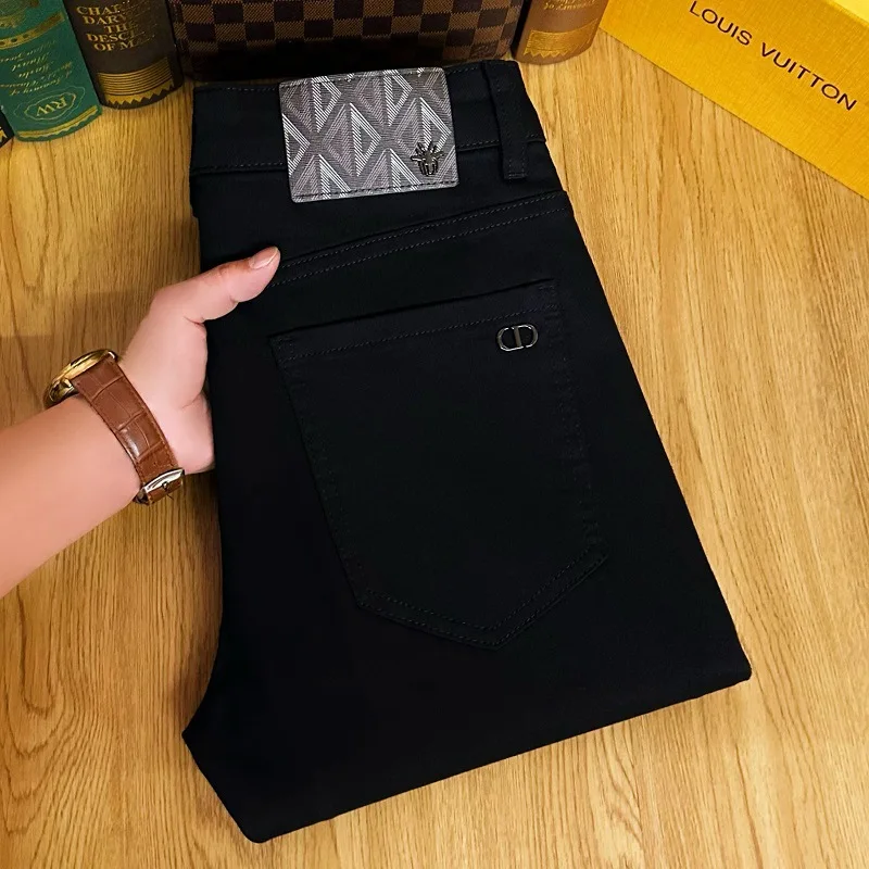 Рисунок 6 - Джинсы мужские облегающие