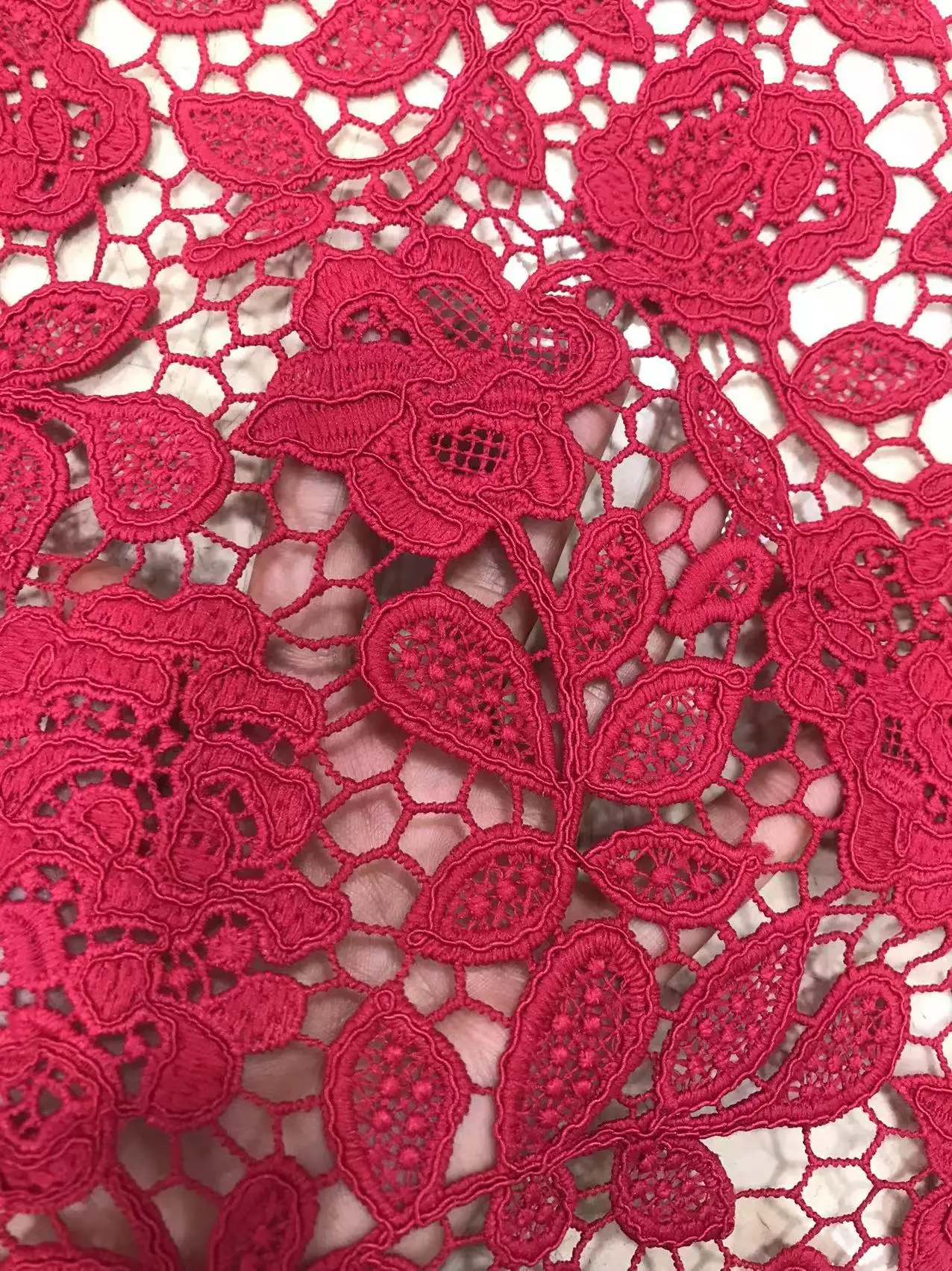 

Высококачественная Водорастворимая кружевная ткань, вышитая бисером ткань, Европейская и американская винтажная вышивка в диагональную полоску/5 ярдов