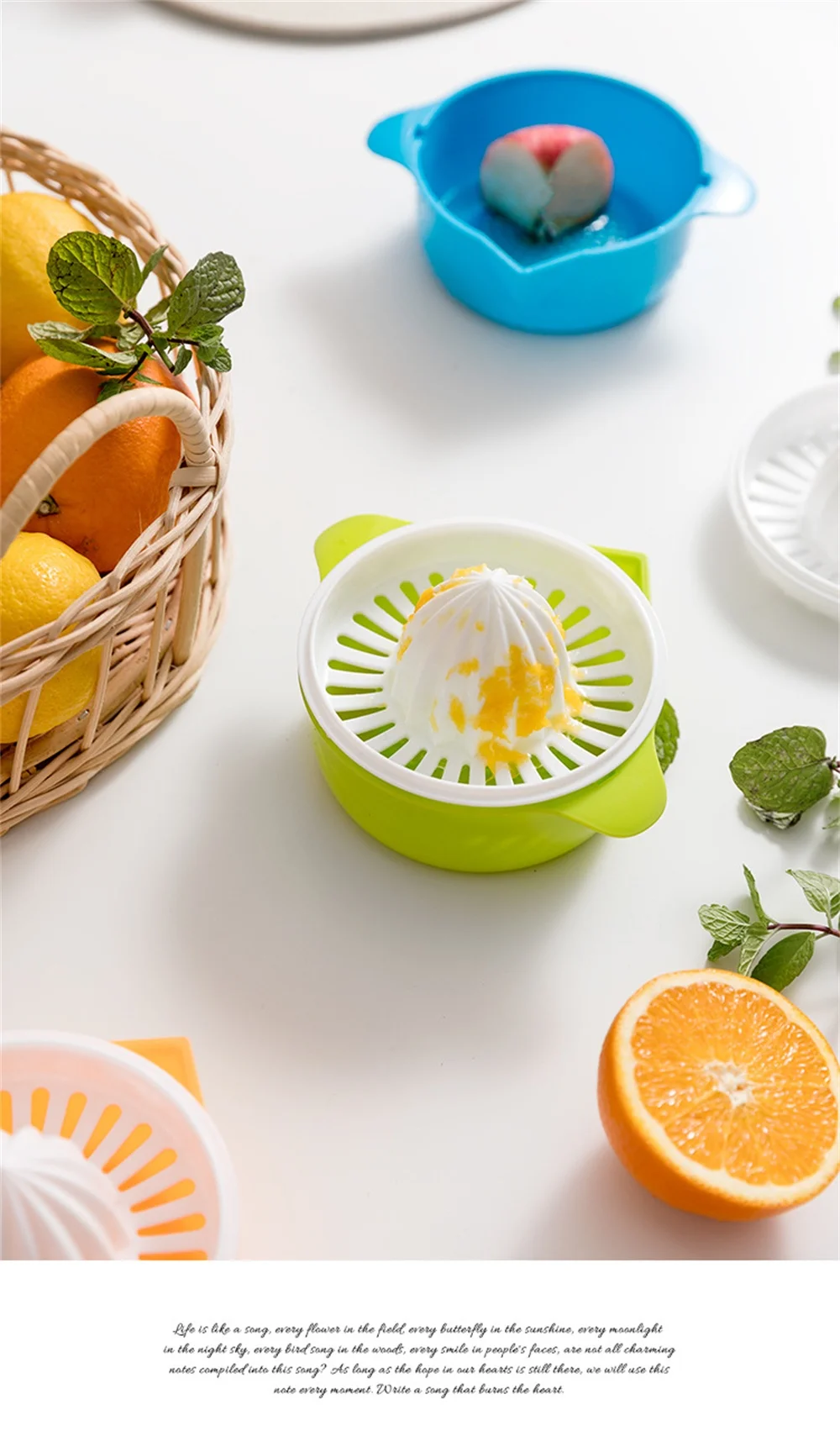 Multifunction Fruit Juicer Machine Kitchen Accessories Manual Portable Citrus Juicer Kitchen Tools Plastic Orange Lemon Squeezer