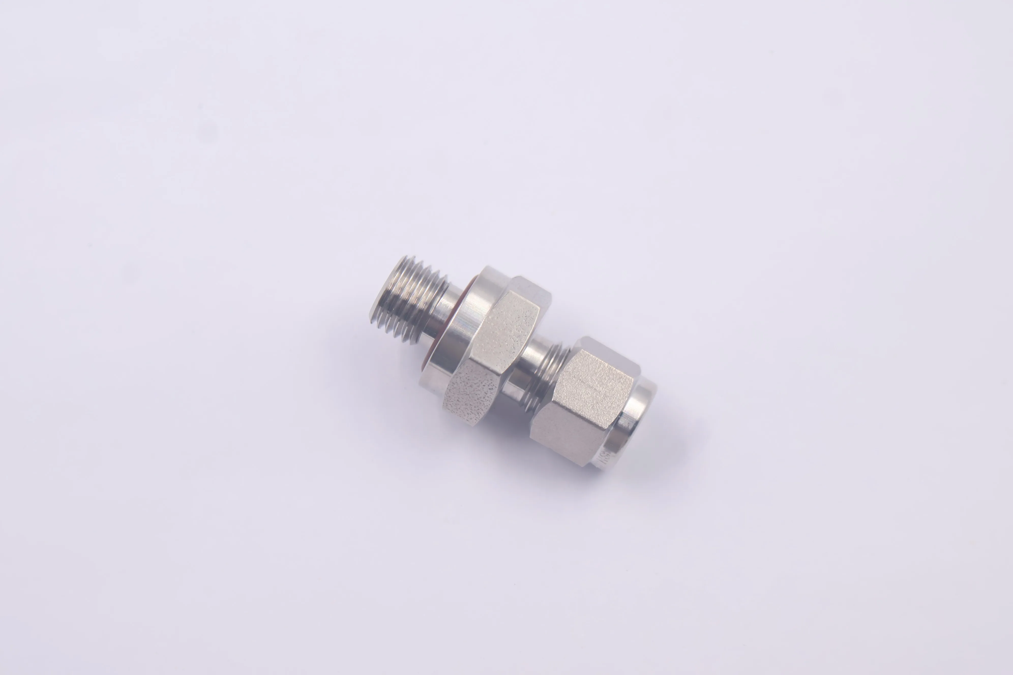 SS-400-1-OR, Tube Fitting, Male O-Seal Connector, 1/4 in. Tube OD x 7/16-20 Male O-Seal SAE/MS Straight Thread