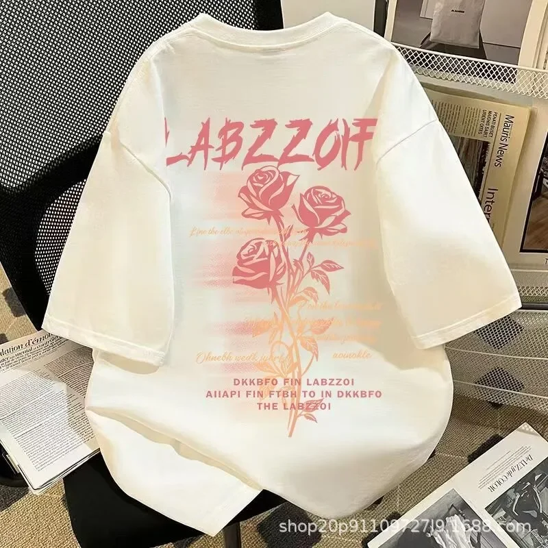 فضفاض عصري قصير الأكمام الرجال تي شيرت تنفس الكرتون طباعة الصيف أزياء عارضة أعلى نصف كم هونغ كونغ نمط المحملة