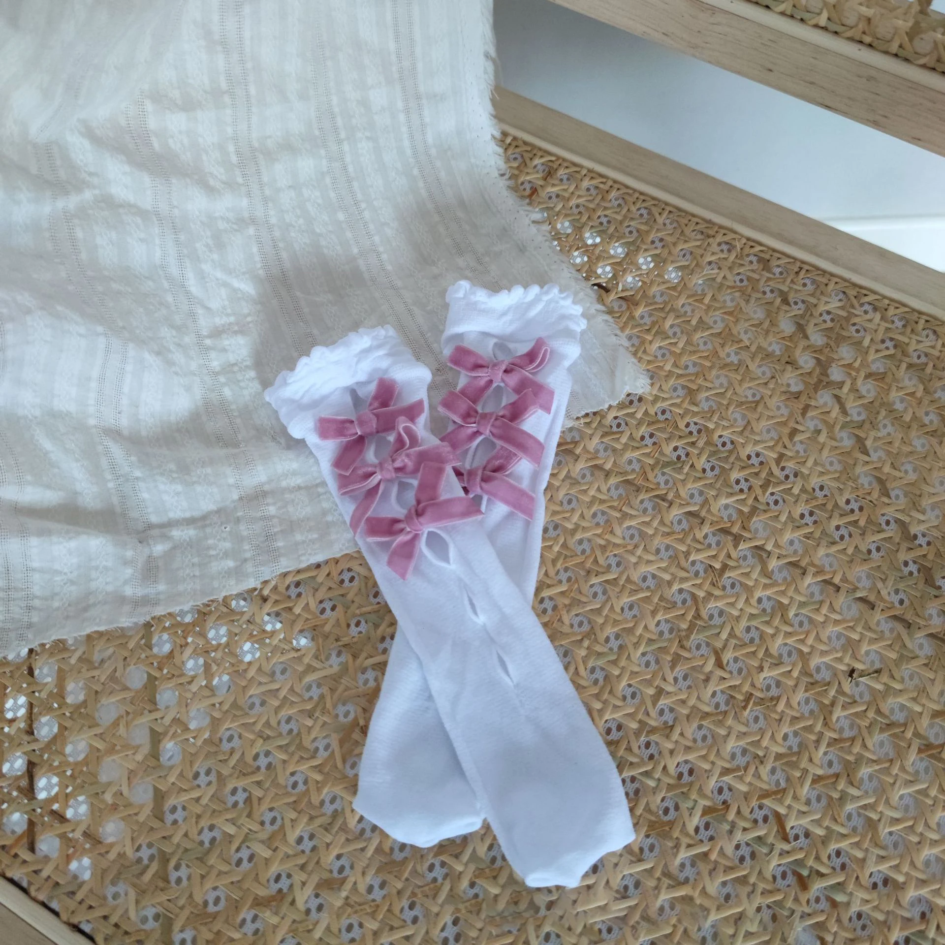 Winter Merry Christmas Bow Lace White Stitch Long Socks 2022 Kawaii Cute Hollow Fishnet Japanese Sweet Stocking for Baby Girls