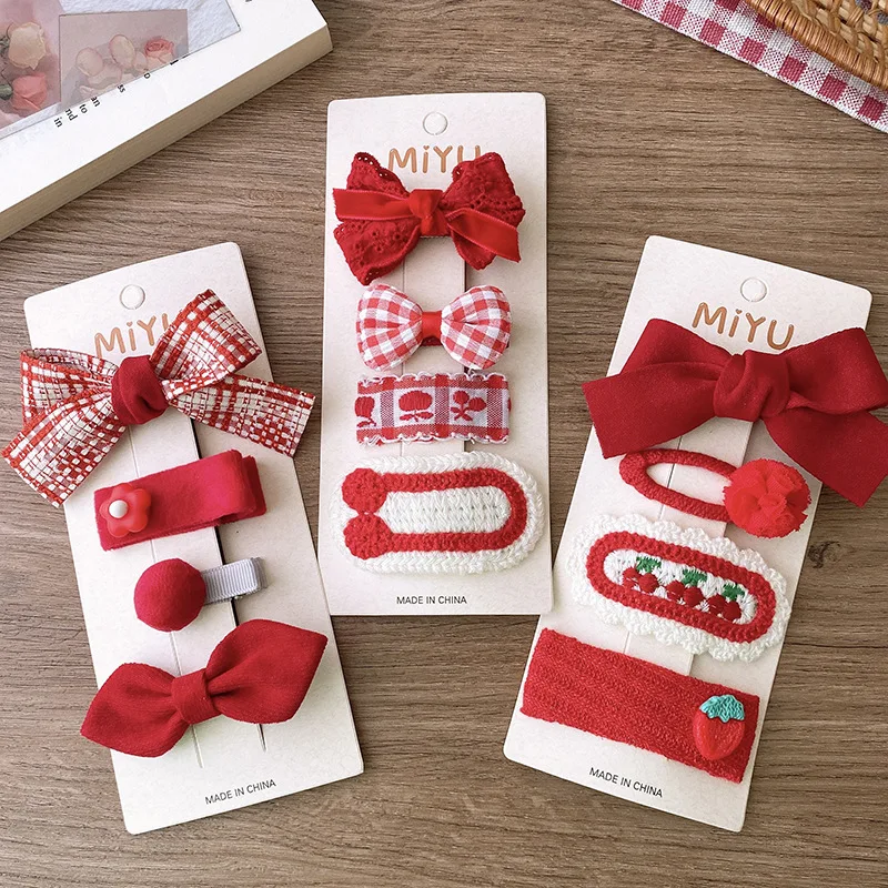 

2/4PCS Baby Hair Pin Christmas Hair Accessories Velvet Knitted Winter Kids Hair Clips for Girls Bows Hairclip Baby New Year Gift