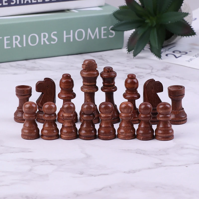 32Pcs/Set 2.2 Inch Wooden Chess Pieces International Word Chess Game Piece Entertainment Accessories