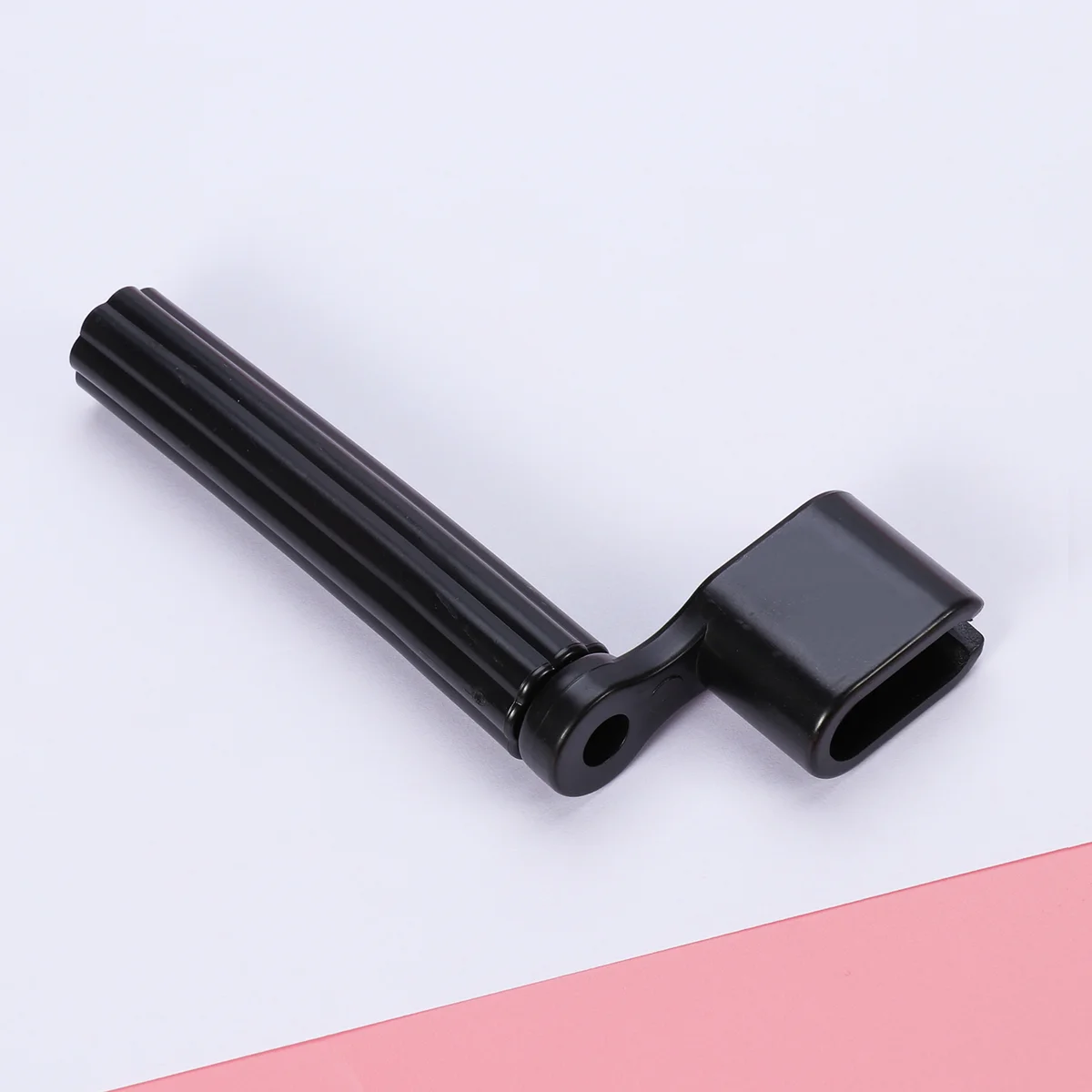 

Plastic Acoustic Guitar String Winder Speed Peg Puller Guitar Winder Handy Tool