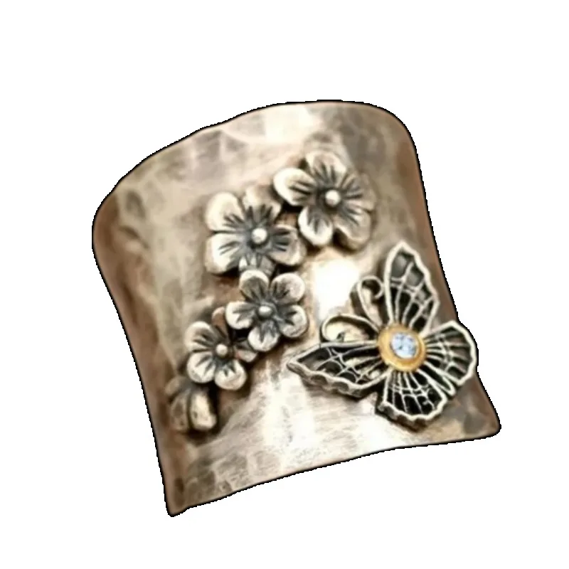 Minimalist and Personalized Wide Version Butterfly Flower Ring Women Vintage Zircon Round Shape Carving Rings طيز بنات صغار