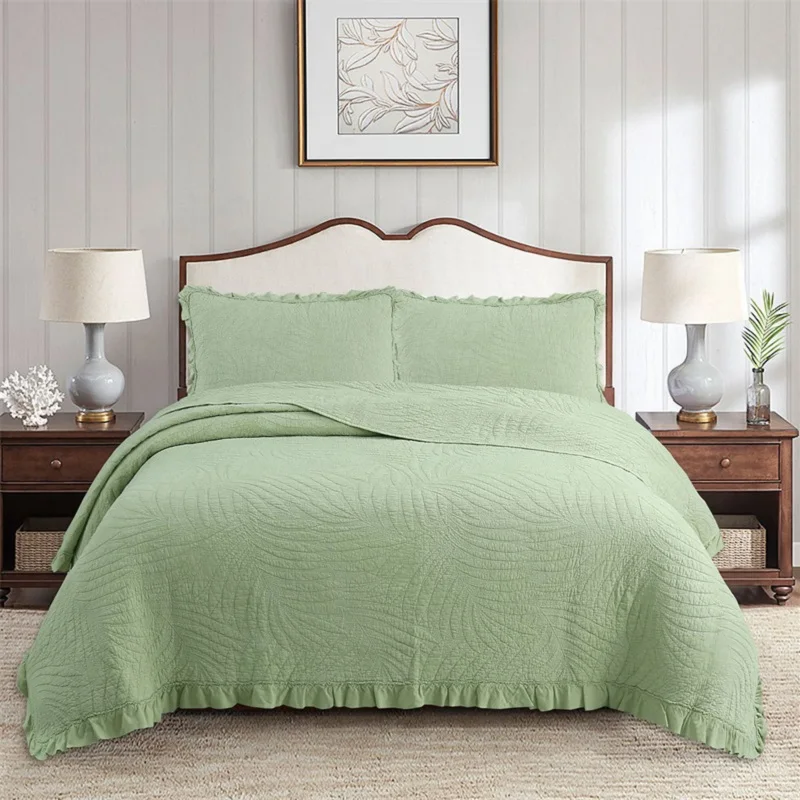 

Reversible Cotton Quilt Set, Bedspread on the Bed, Lace Decor, Embroidered Plaid Coverlet, Leaves Quilted Blanket, Queen, 3Pcs