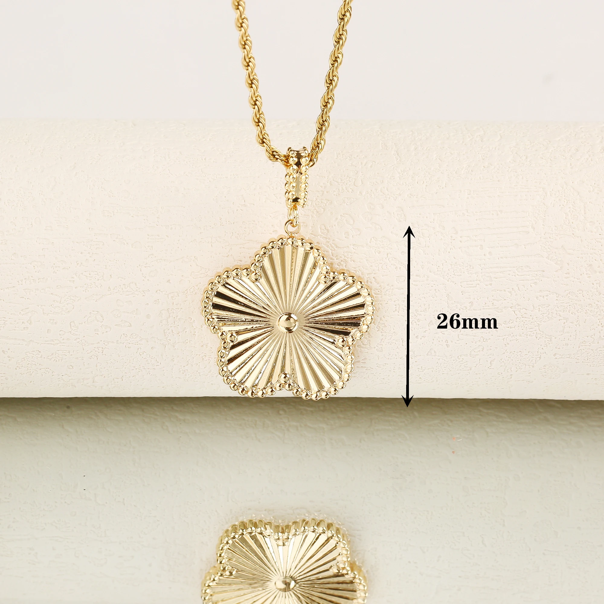 Classic 45cm/60cm Stainless Steel Metal Laser Sweater Chain Pendant Necklace Luxury for Woman Party New Trend Jewelry Clover - Image 5