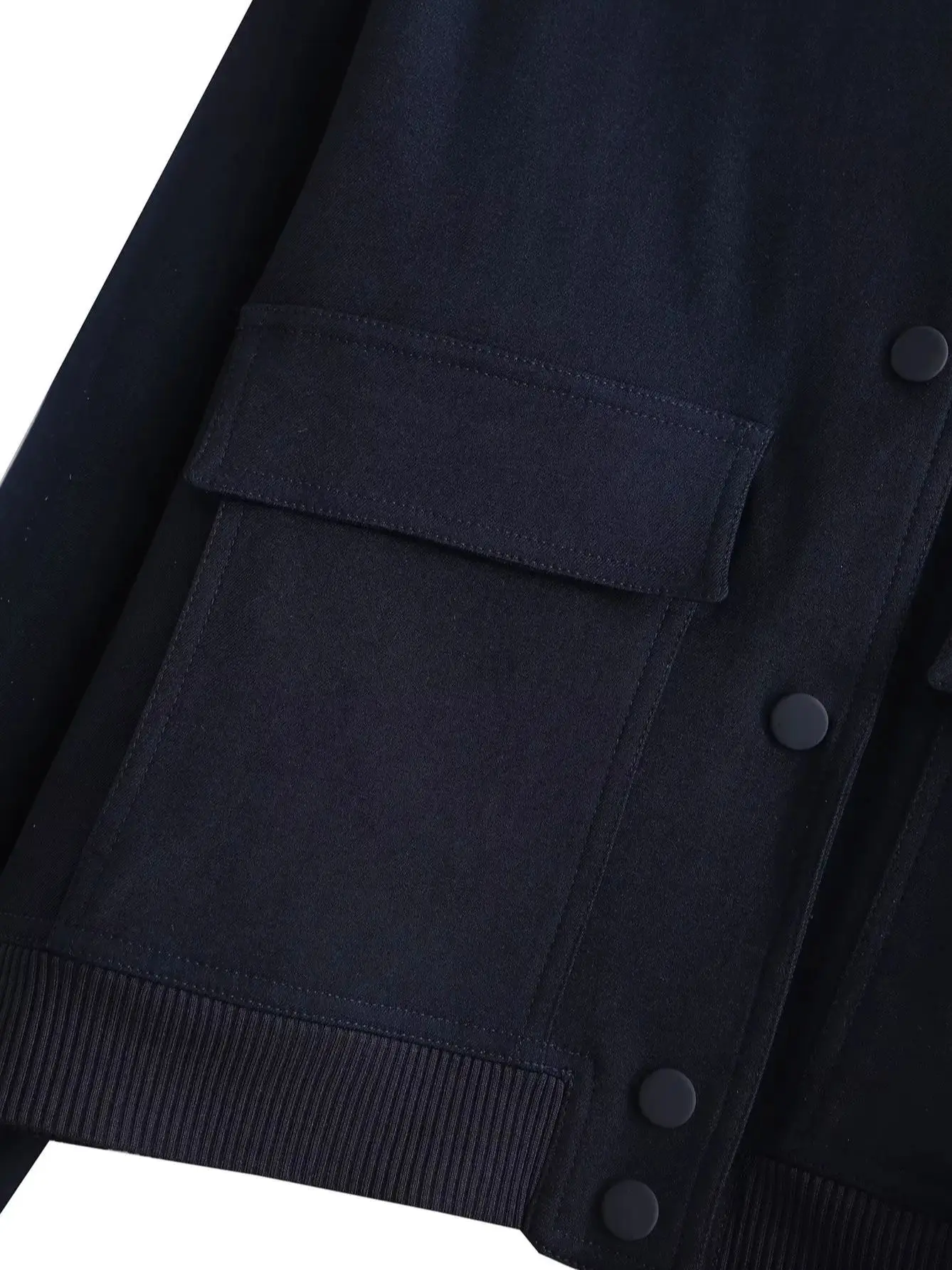 معطف نسائي كاجوال أنيق – تصميم عصري لموسم الخريف والشتاء