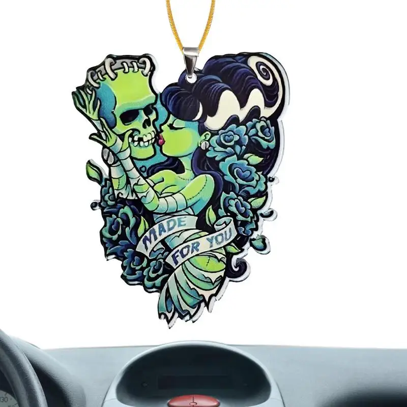 

Подвеска для зеркала заднего вида в готическом стиле