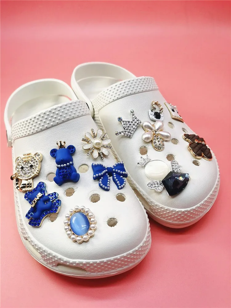 Shoe Charms Butterfly Metal Rhinestone Kawaii Shoe Decoration Charms With  Buttons Silver Croc Charms Bling Designer Croc Charms Cute Croc Gems For  Wom