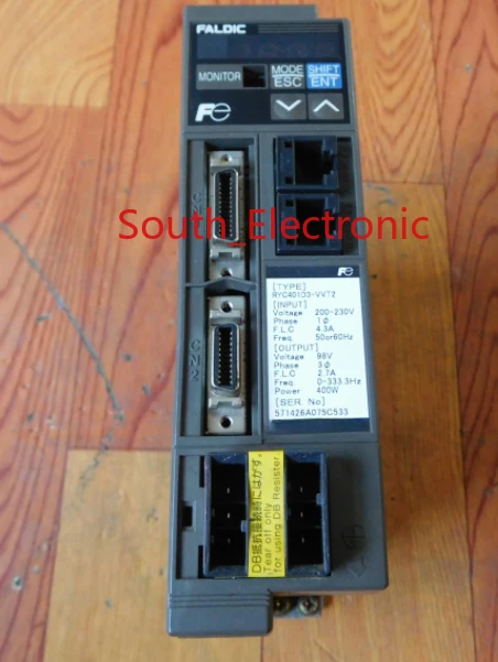 

RYC401D3-VVT2 400 Вт серводвигатель, в хорошем рабочем состоянии, бесплатная доставка