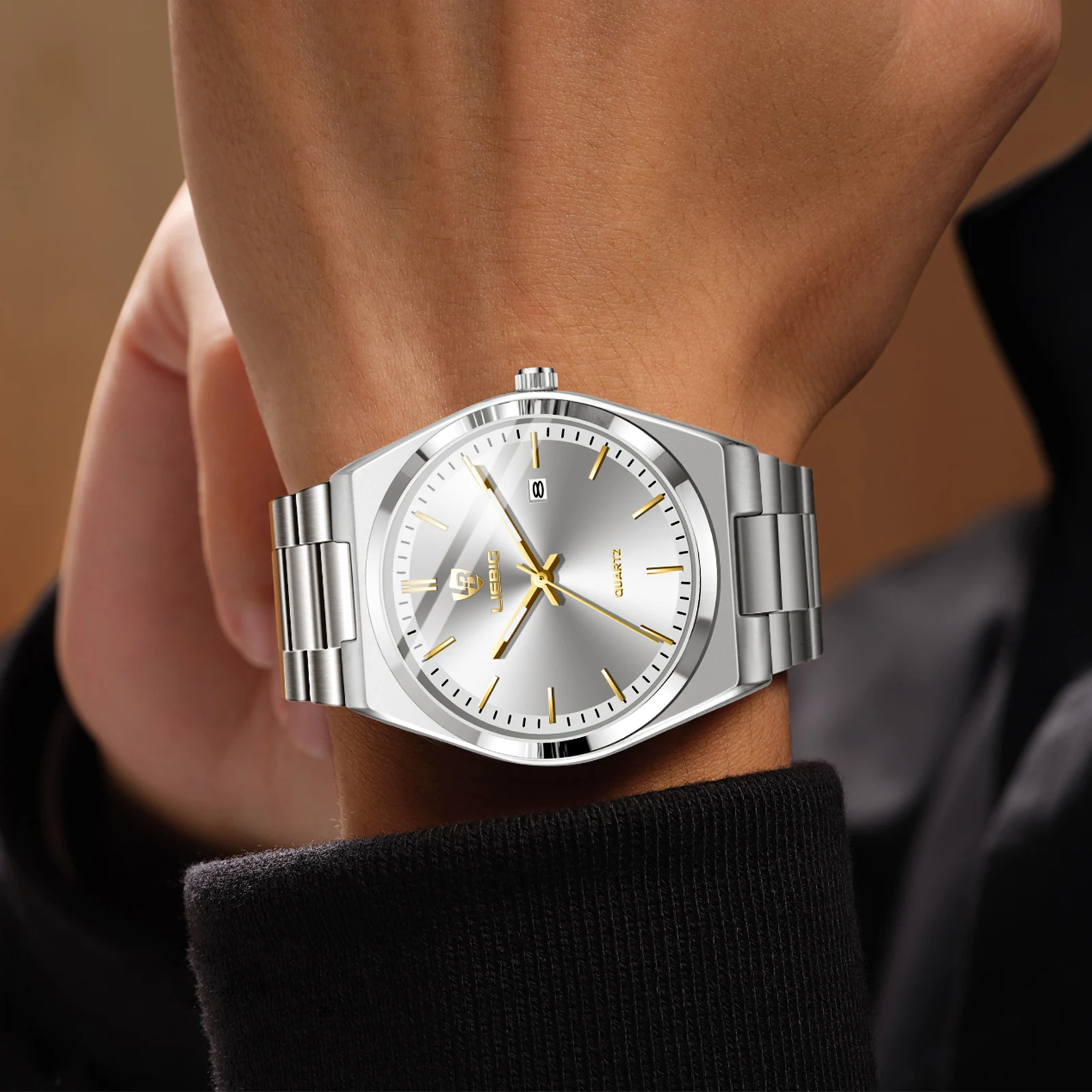 Sleek & Stylish Silver Quartz Watch Sleek, stylish and right on time ? Discover ladies main image 4