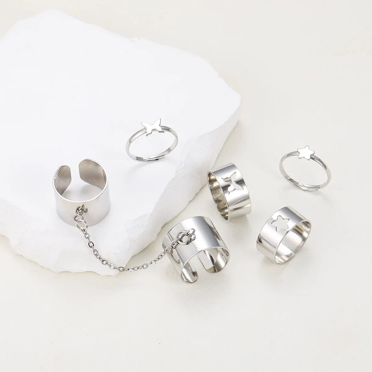 

New Chain Ring Ins Punk Chain Finger Ring Fashion Personality Hollow out Five-Pointed Star Butterfly Ring 5-Piece Set