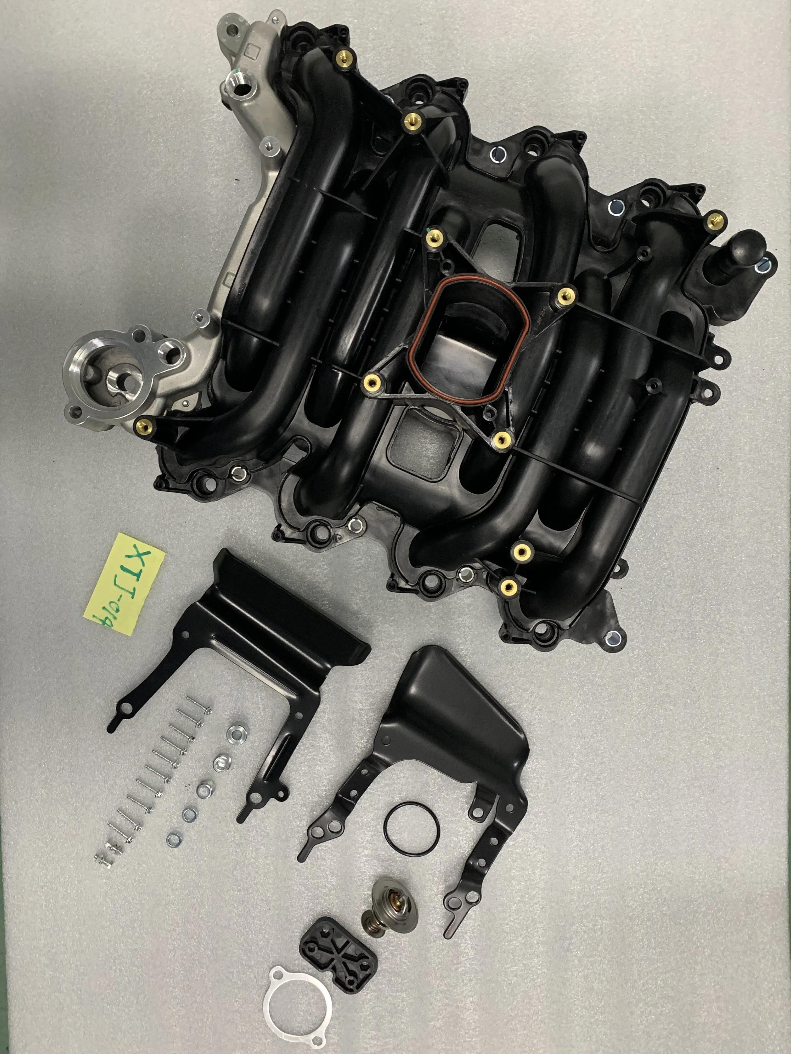 Engine Intake Manifold For 615-178 F6SZ 9424-AA F8AZ 9424-AAA Auto Parts Air