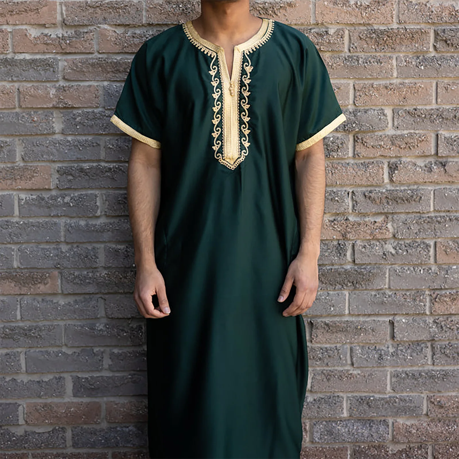 2024 Summer New Kaftan Muslim Men Short Sleeve Embroidery Loose Breathable Casual Robe Islamic Abaya