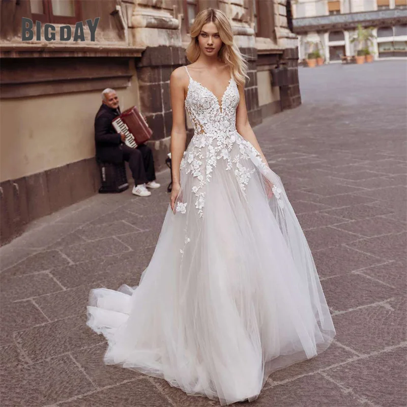 Elegant A-Line Wedding Dress Women 2024 Lace Spaghetti Straps Tulle Open Back Applique Bridal Gown Sweep Train Vestidos De Noiva