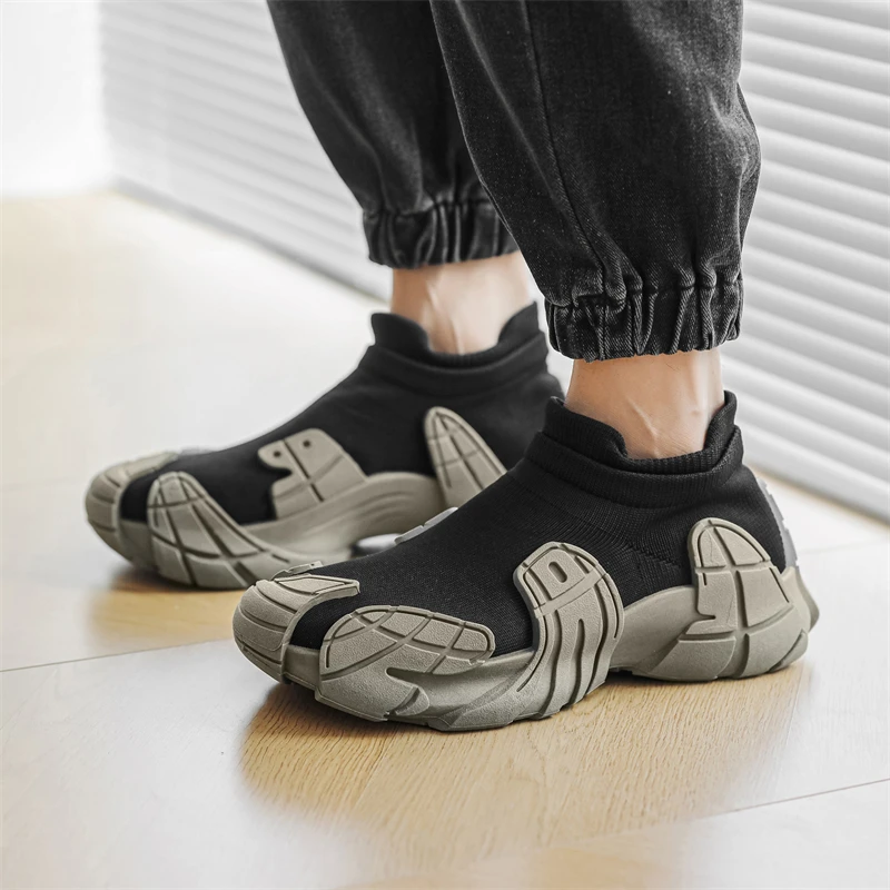 Hot Knit High Top Sneakers Man Street Platform Breathable Slip-on Men's Sneakers Fashion Casual Black Cool Designer Shoes Men