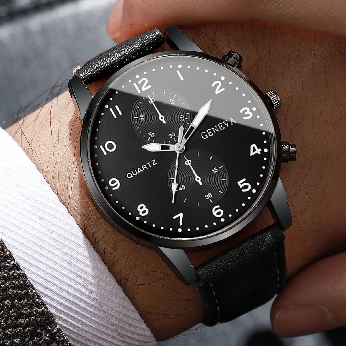 2pcs/set Men's Casual Watch Classic Versatile Digital Scale Dial Leather Strap Analog Quartz Watch Combination Set (No Box)