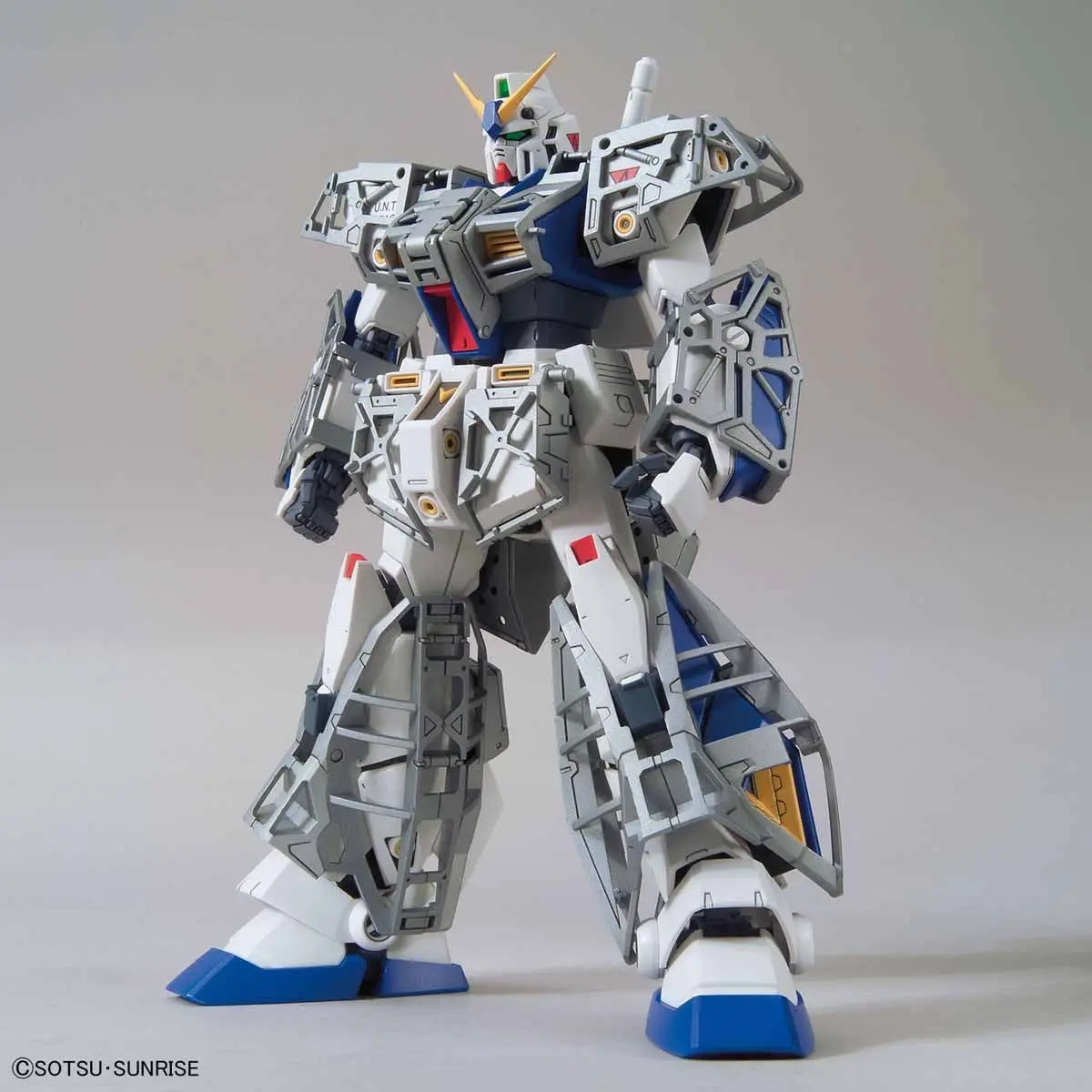 バンダイ MG 1/100 RX-78 NT-1 Ver.2.0 MG 1/100 ガンダムNT-1 Ver.2.0│株式会社BANDAI SPIRITS