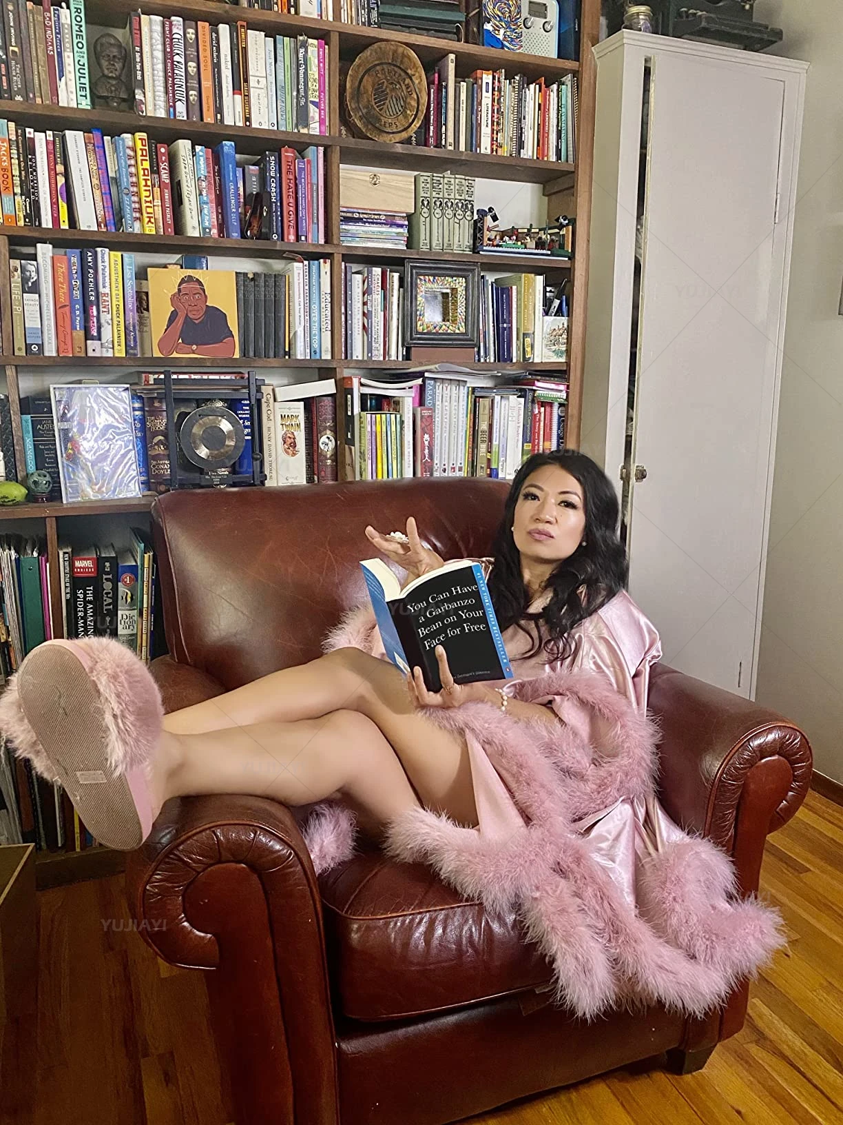 Maternity Robe Lingerie Flare Sleeves Silk Satin Bathrobe Short Sexy Feather Wedding Women Nightgown Gown Sleepwear Dress