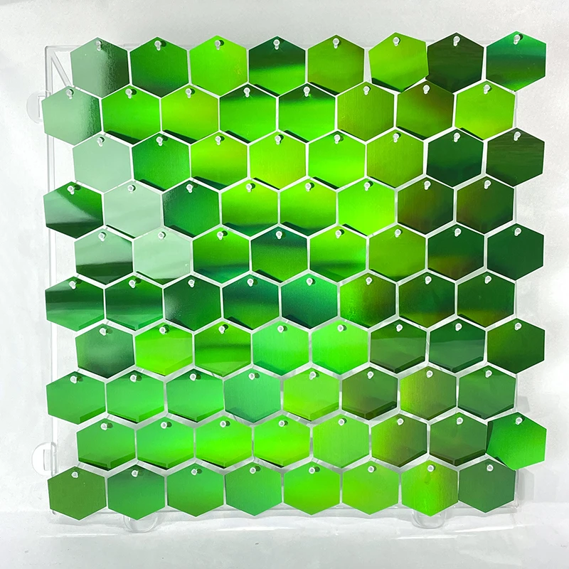 Illusory green