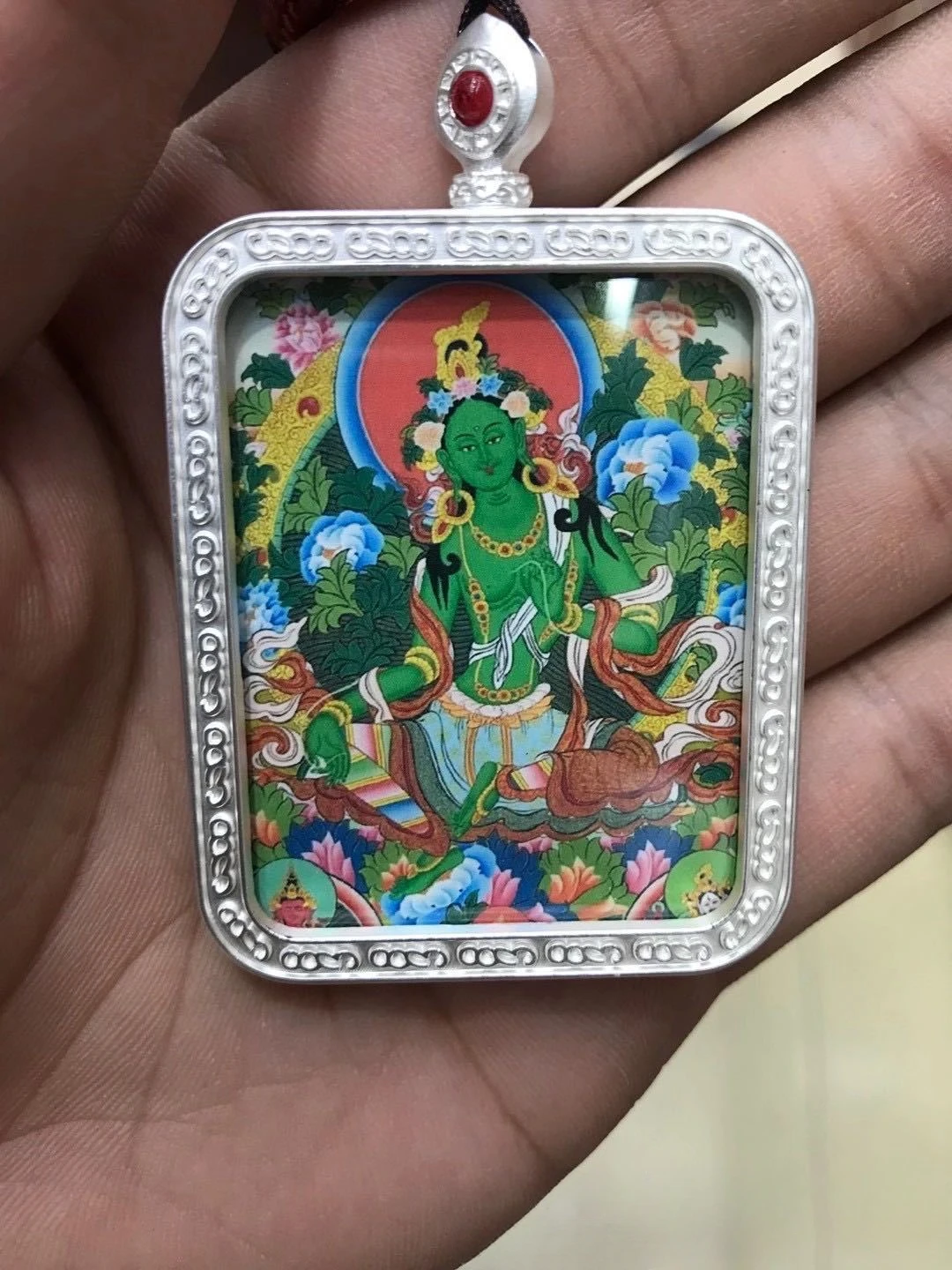 

Buddha Brand Gawu Box Carry Thangka with You