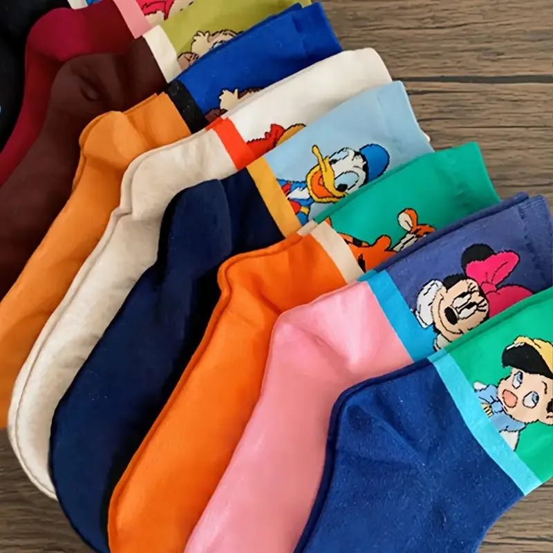 مجموعة جوارب "ديزني كلاسيك" الملونة – إصدار الشخصي...