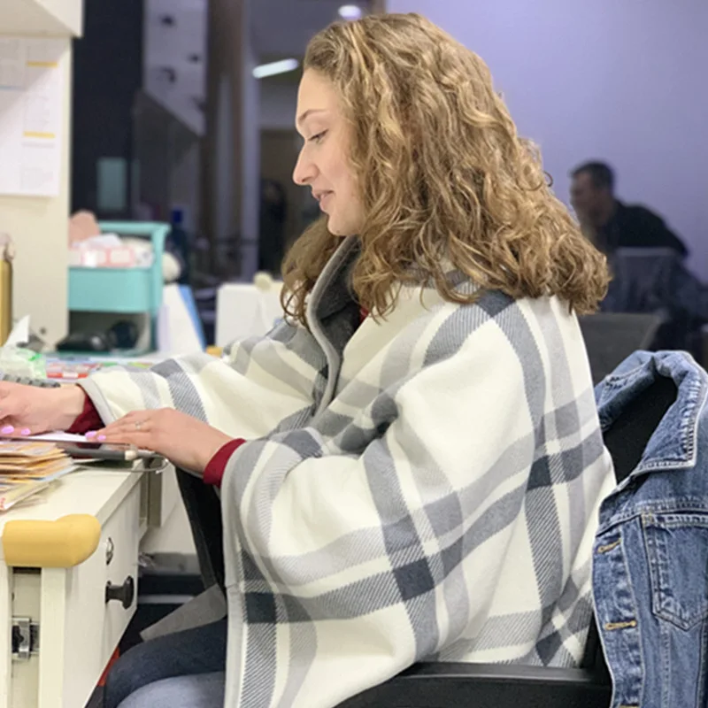 

Hygroscopic And Heating Plaid Shawl Blanket Nap Good Product Cover Blanket Four Seasons Autumn And Winter Lazy Blankets