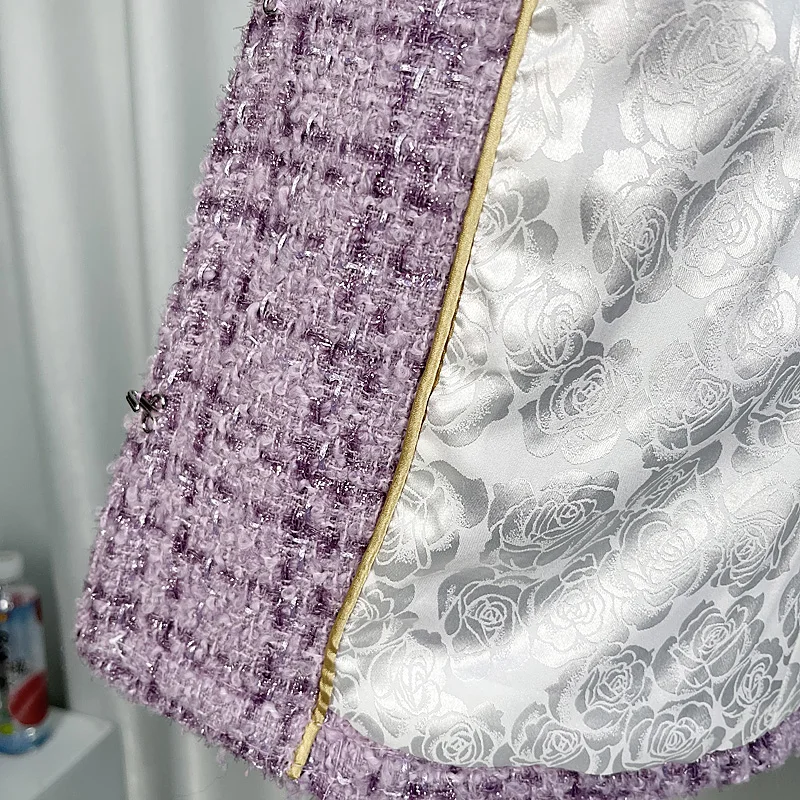 Jacket fabric texture and quality