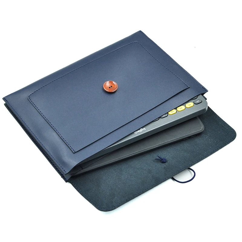Sleek UltraThin Pad Sleeve