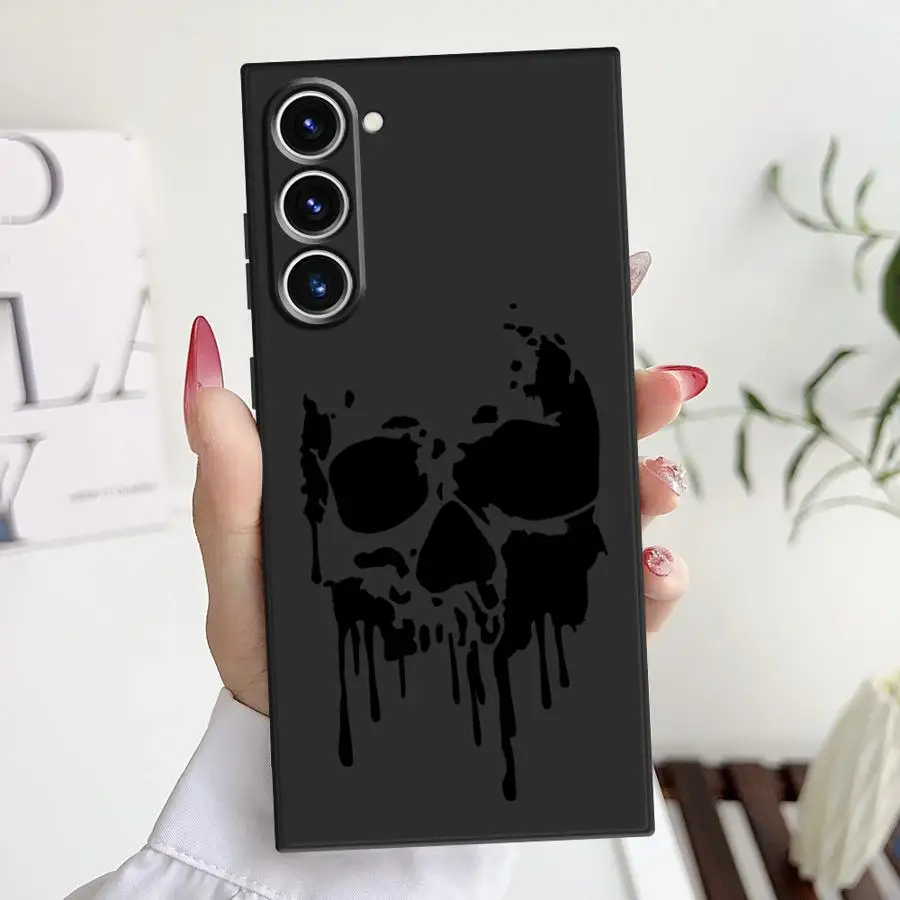 Spooky Skull Patterns Black Soft Phone Cover