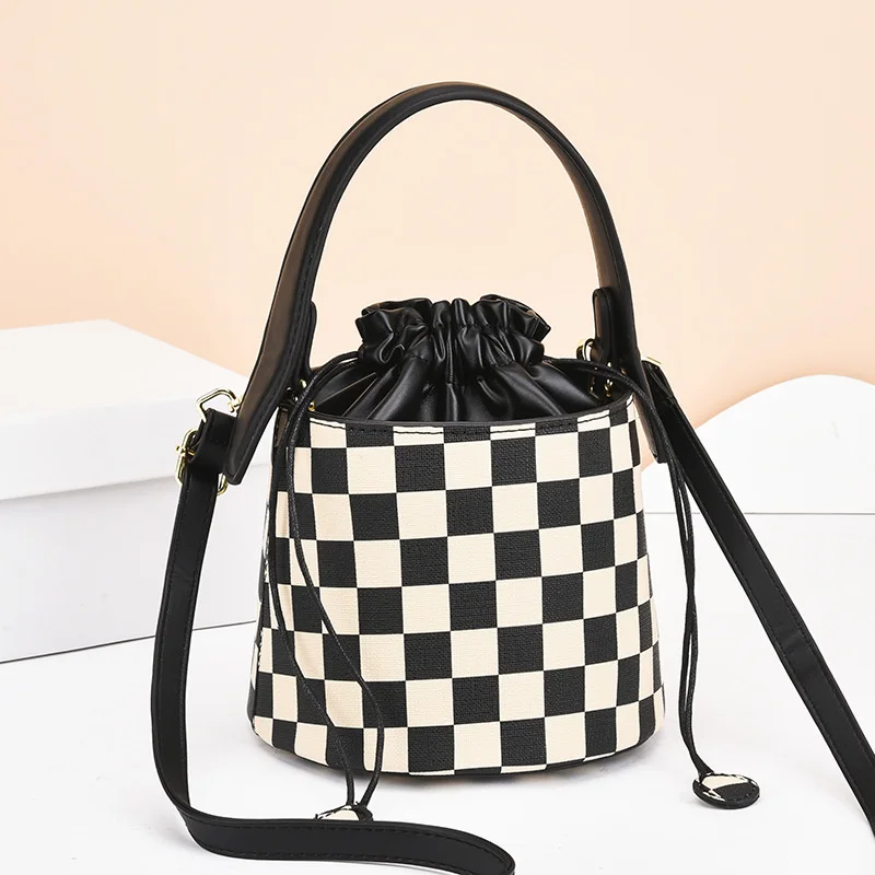 Foreign style texture drawstring Bucket Bag New Fashion Handbag Street trend One Shoulder Messenger |