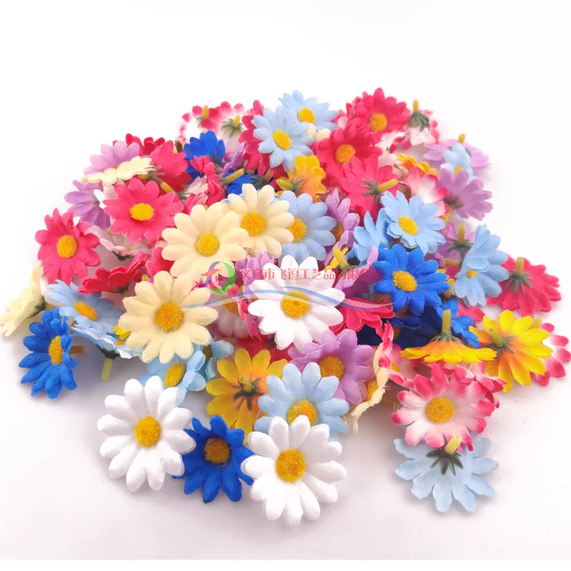 

Artificial Sunflower for DIY Headwear, Mini Sunflower, Silk Fabric, Small Daisy Flower, Handmade Accessories, White, 4cm