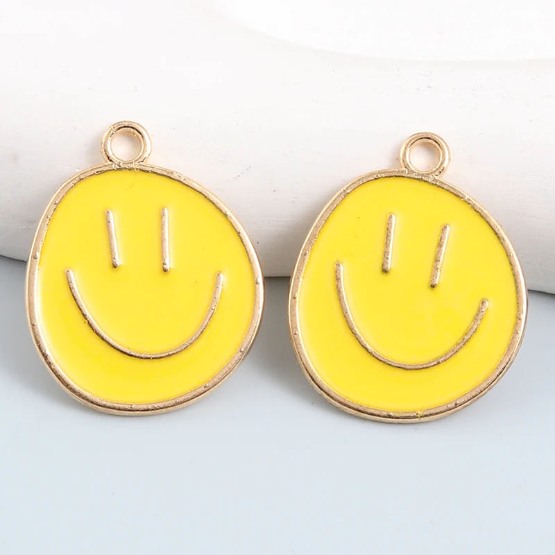 10pcs Cute Smile Face Esmalte Encantos Divertidos Sorte Pingentes Coloridos Para Fazer Handmade DIY Jóias Descobertas Acessórios Colar