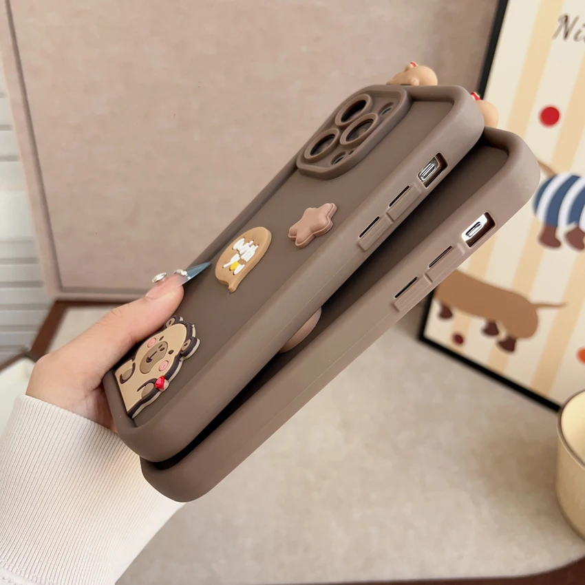 Capibala Multistep Phone Case with Head Doll Accessory