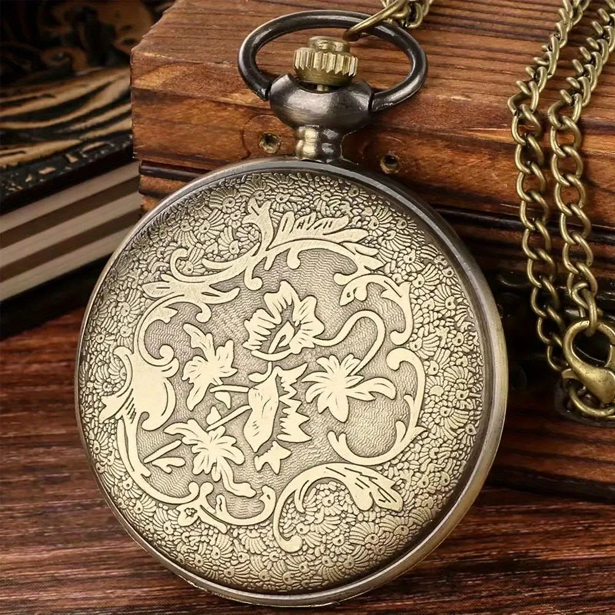 Antique Steampunk Bronze Hollow Gear Movement Quartz Pocket Watch Pendant Gift With Chain Boys Men