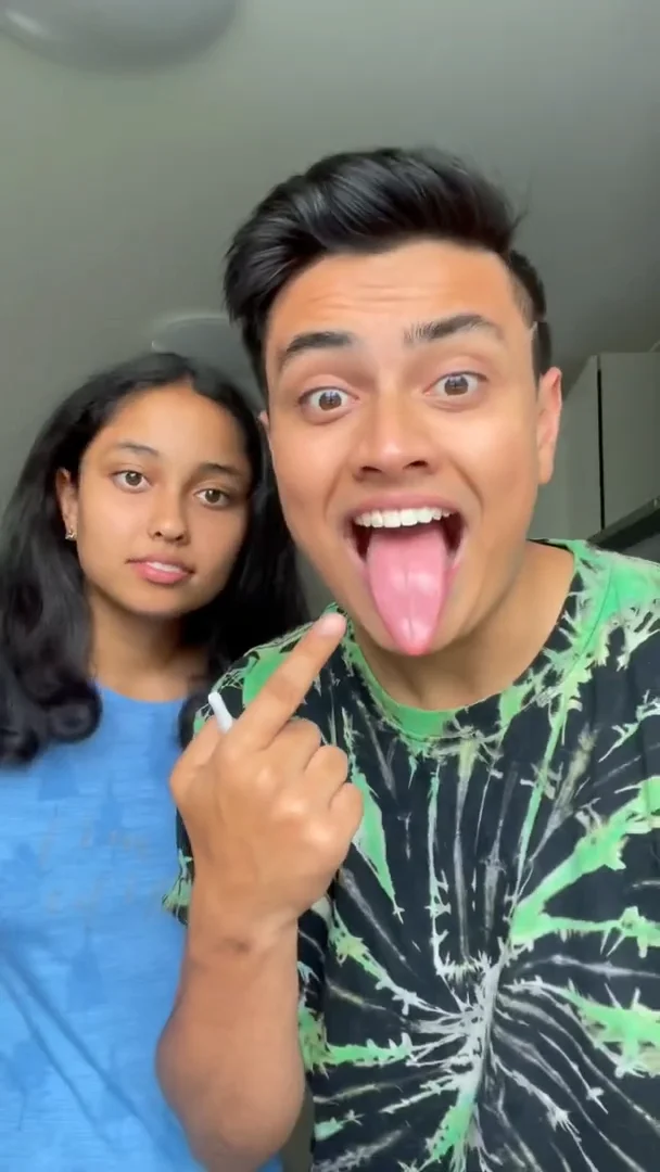 Silicone Fake Tongue Prank Magic Trick Scary Funny Toy