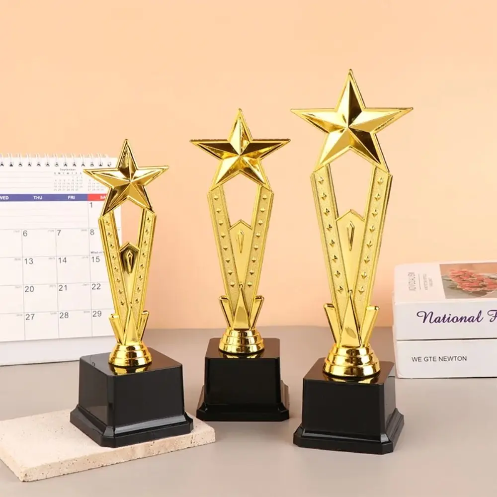 Plastic Trophy Toys Golden Award Trophy Star Plastic Winner Award Trophy Toy Craft Souvenirs Singing Dancing Competition Reward Prize Cup