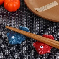Restaurant Hotel Creative Cute Ceramic Fish Shaped Dinnerware Stand Chopsticks Holder Tableware Rack Chopstick Rest Decor Crafts 2