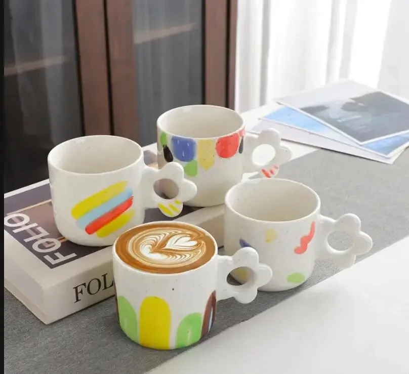 

Hand-painted Creative Flowers Mug Office Ceramic Cup Lovers Afternoon Tea Coffee Cup Modern Home Breakfast Milk Cup Drinking Set