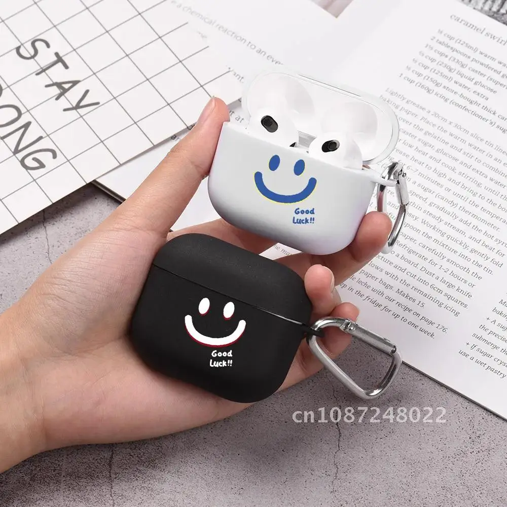 

Adorable Airpods 3 Silicone Case with Keyring for iPhone Charging Box Smile Earphone Case Soft Cover for Airpods3