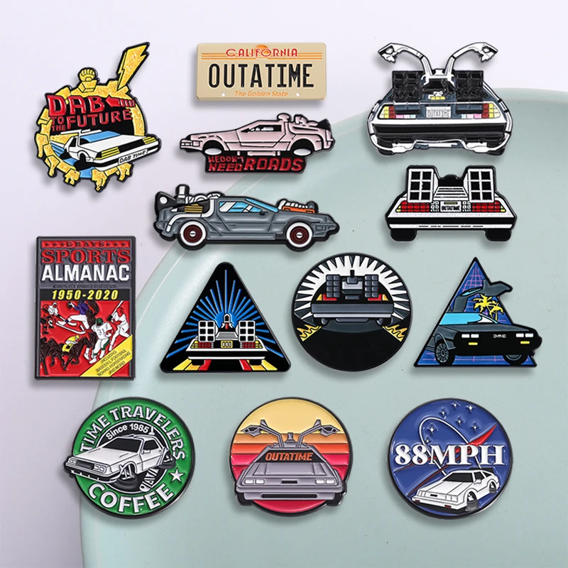 Zurück in die Zukunft Brosche Emaille Pins Sci-Fi Filme Retro Auto Zeit Maschine Broschen Tasche Revers Abzeichen Schmuck Geschenk für Fan Kind Freunde – Detail 5