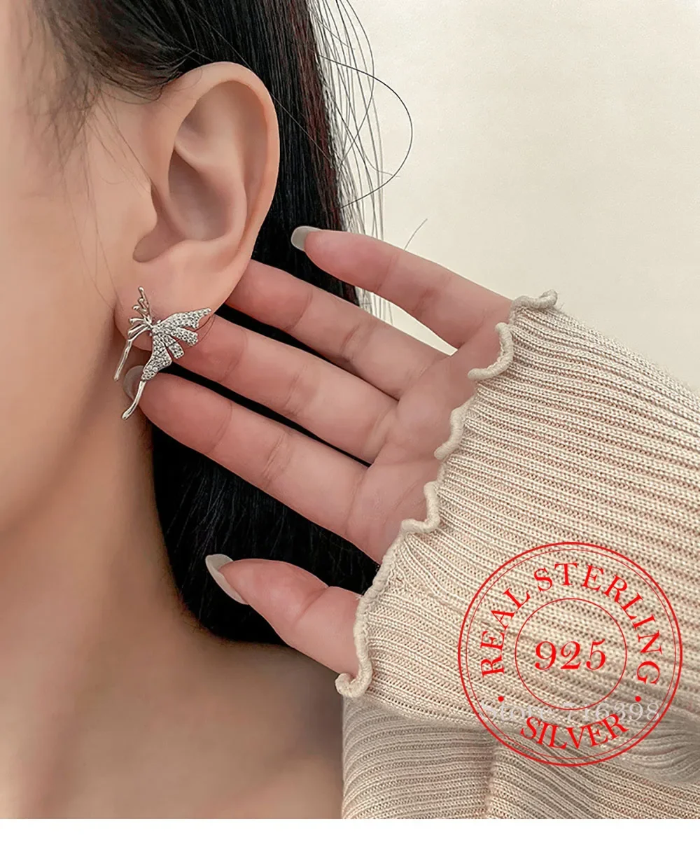 

Женские серьги из серебра 925 пробы с искусственными кристаллами