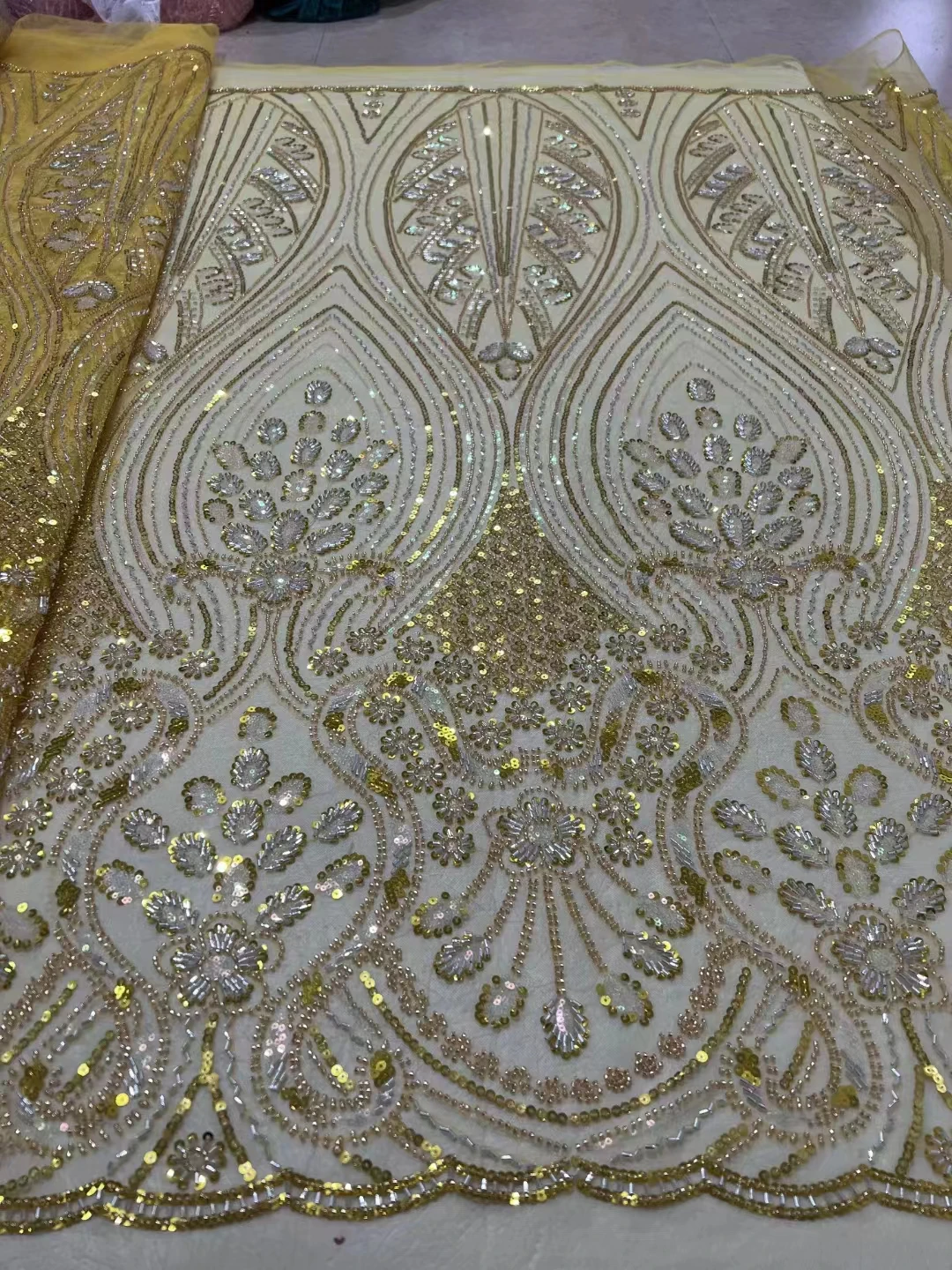 

African Groom Beaded Lace Fabric 2023 High Quality Sequins Lace Embroidery French Lace Fabric For Nigerian Party Asoebi Sewing